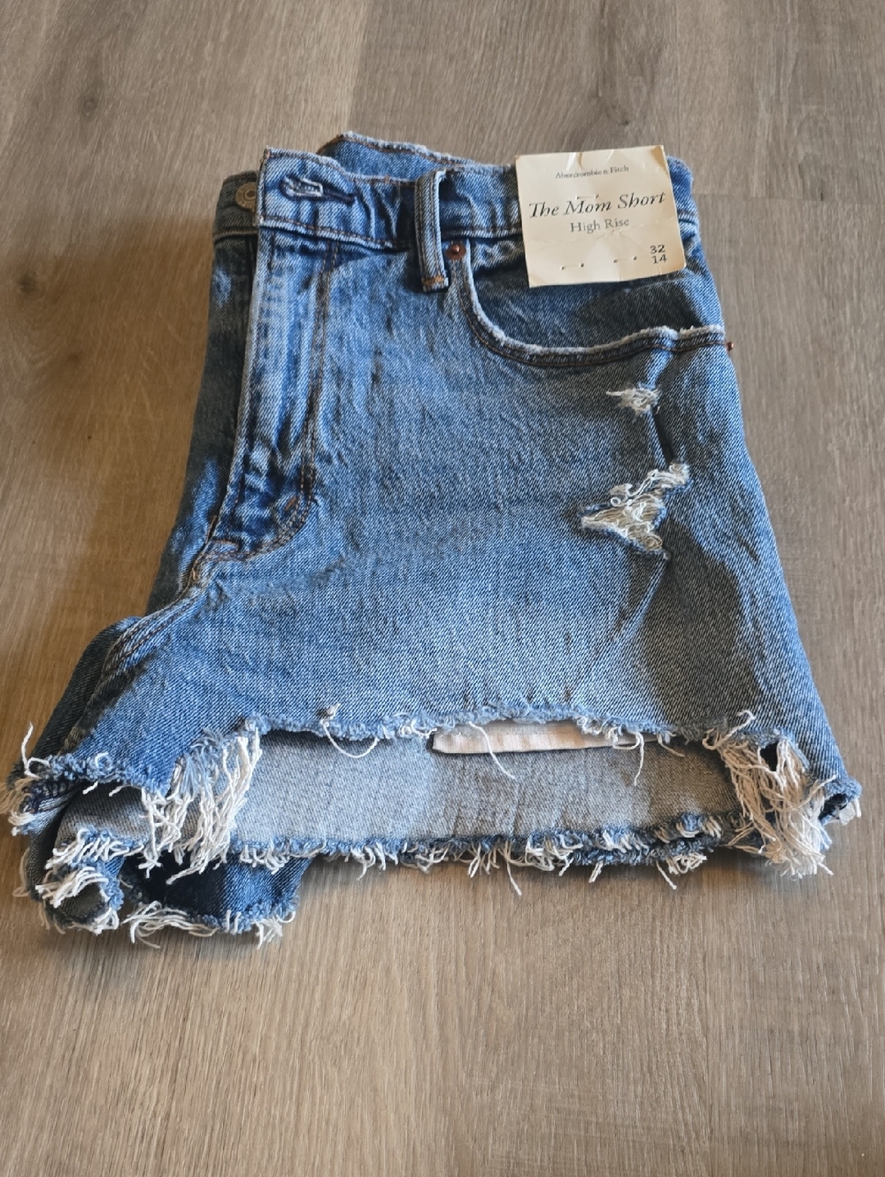 Abercrombie & Fitch Distressed Denim Mom Shorts - Blue